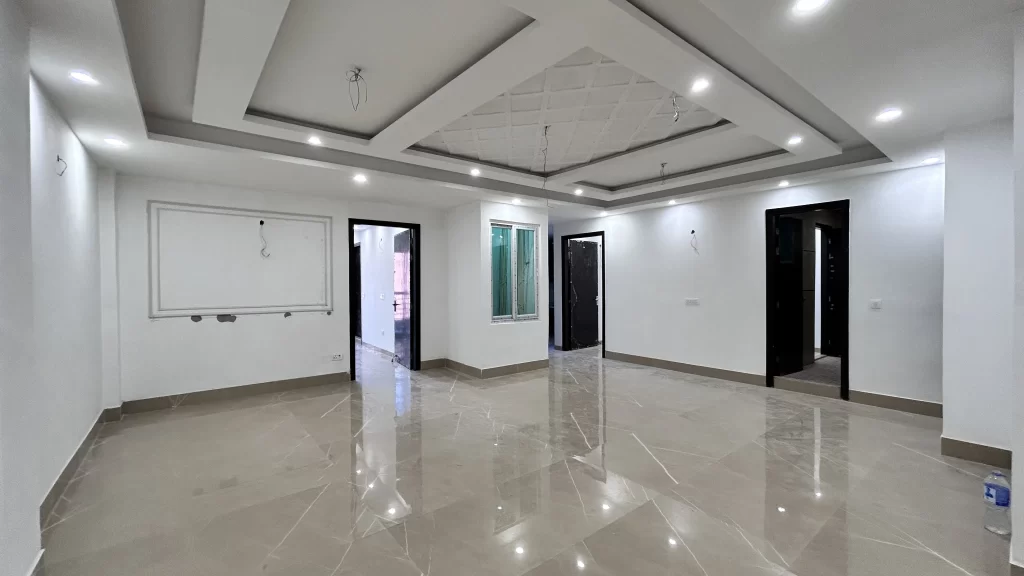 4 BHK IN HARGOBIND